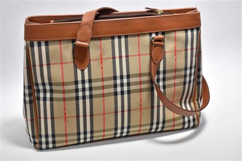 burberry vintage tasche|burberry bags old collection.